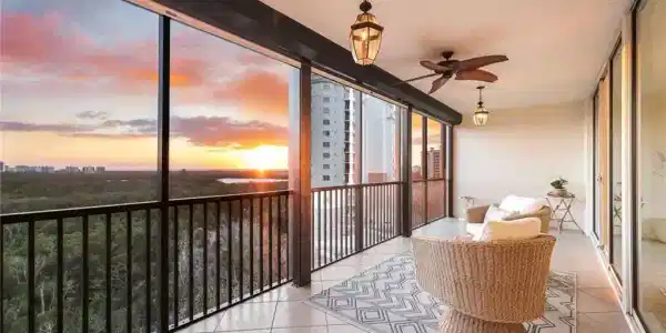 455 Cove Tower DR