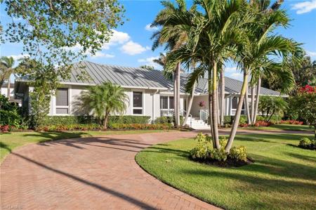 1180 OLEANDER DR
