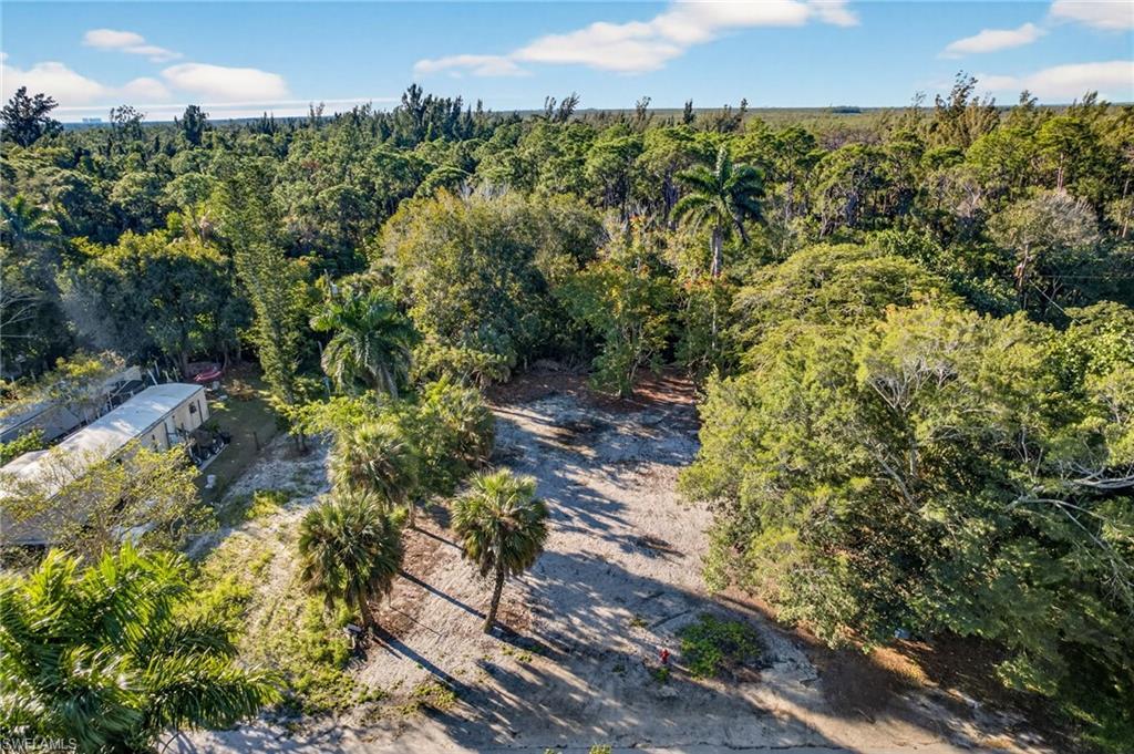 Image 2: Exceptional opportunity to build your custom dream home on this prime 0.29-acre homesite