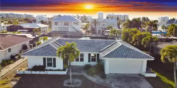 22 Bayview BLVD