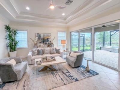6867 Saona CT