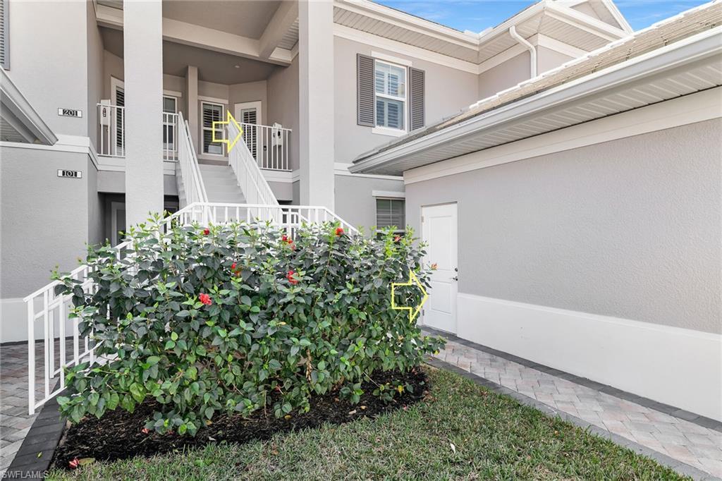 Image 4: ENTRY TO HOME & GARAGE