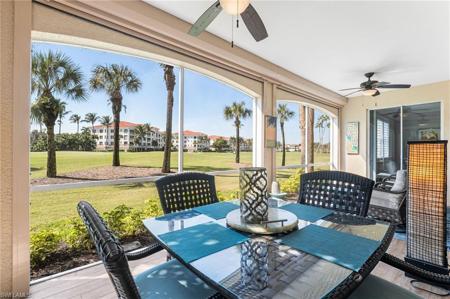 11060 Harbour Yacht CT