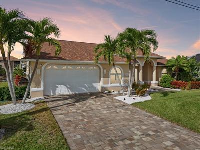 1422 NW 38th PL