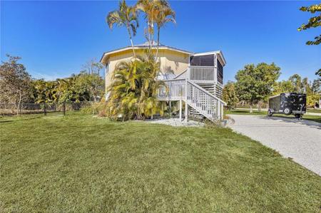 7250 Caloosa DR