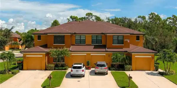 3782 Pino Vista