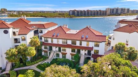 111 La Peninsula BLVD