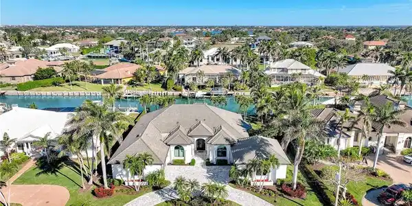 1550 Caxambas CT