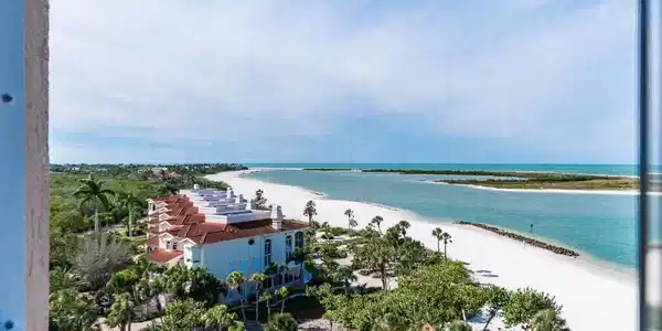 2000 Royal Marco WAY