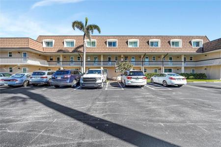87 N Collier BLVD