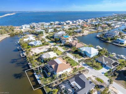 880 Limpet DR