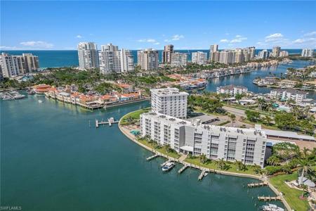 300 Park Shore DR