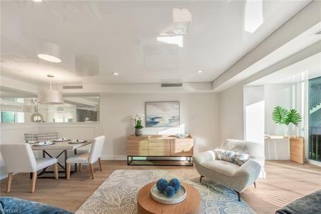 222 Harbour DR