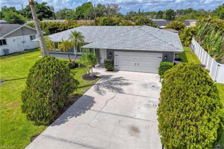 2143 Tropic AVE