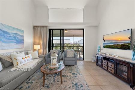 3233 Tennis Villas