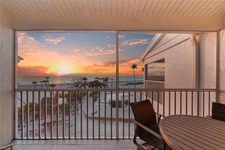 2535 Beach Villas