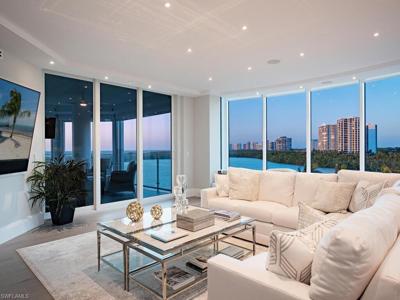 60 Seagate DR