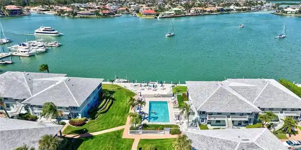 651 W Elkcam CIR