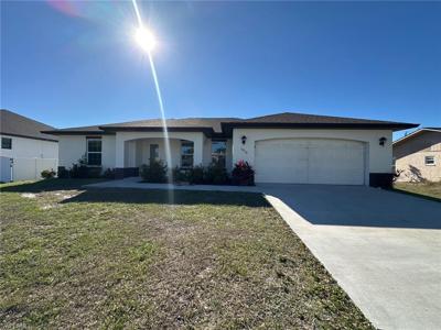 3916 SW 20th PL