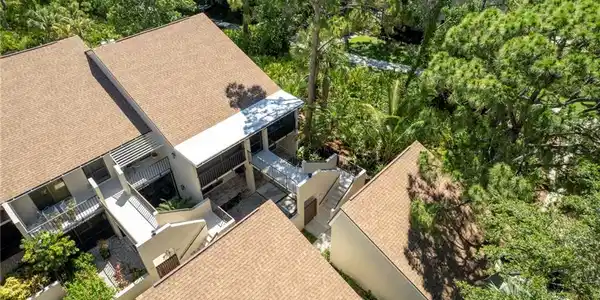 15400 Cedarwood LN