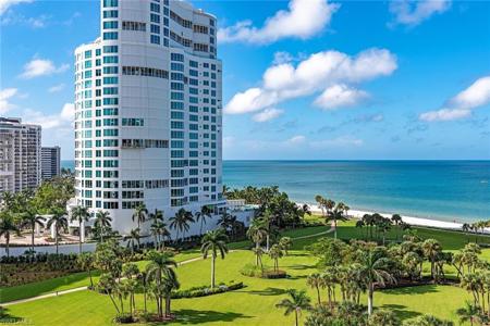 4251 Gulf Shore BLVD N