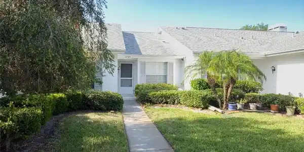 4209 CASTLEWOOD DR
