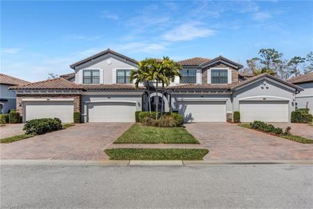 9484 Casoria CT