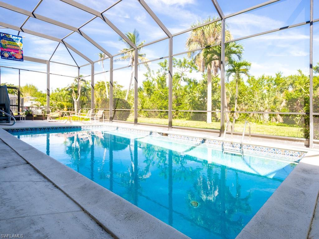 Image 3: Large Pool