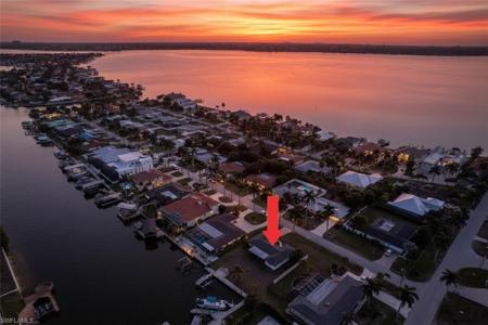 405 Bayshore DR