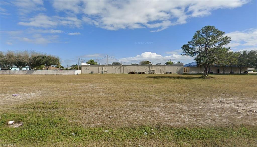 Image 2: View of green lawn