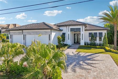 4127 Oasis BLVD