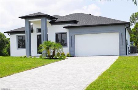4302 NW 38th AVE