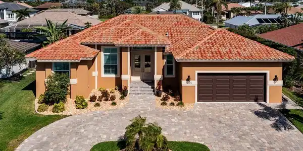 1434 Biscayne WAY