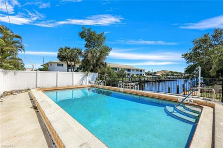 4803 Triton CT W