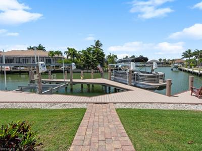 580 Goldcoast CT
