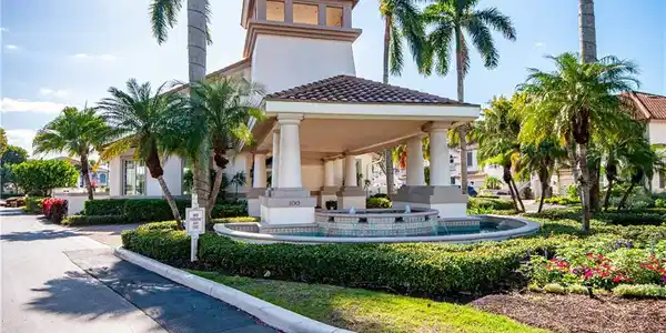 191 Colonade CIR