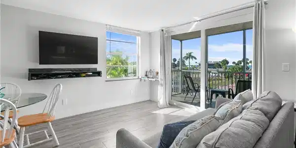5700 Bonita Beach RD SW