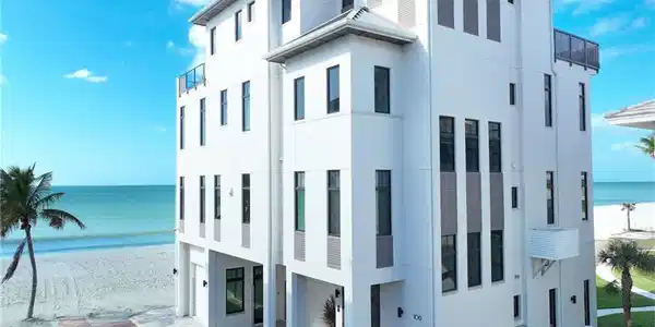 109 Kaula LN