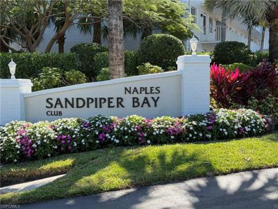 3032 Sandpiper Bay CIR