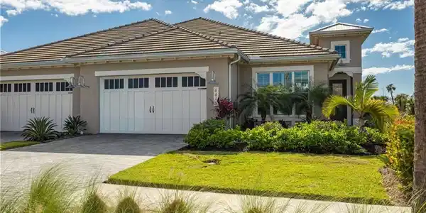 6415 Negril Isle DR