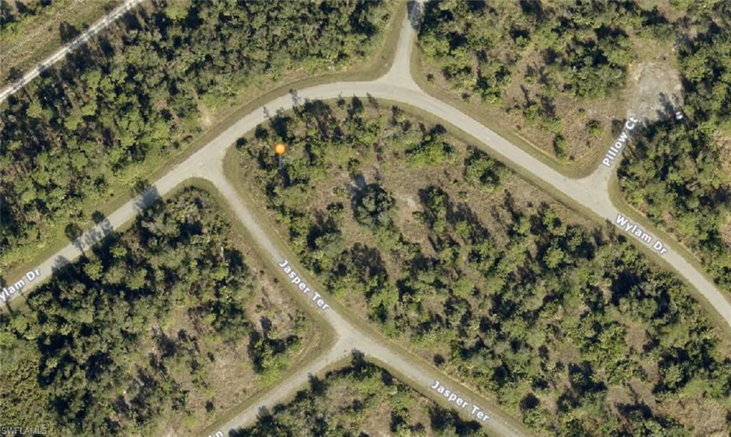 Image 1: Map / location featuring property boundaries highlighted