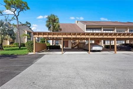 16472 Timberlakes