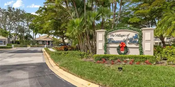 356 Emerald Bay CIR