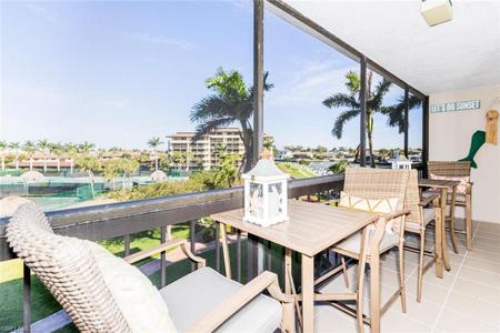 601 Seaview CT