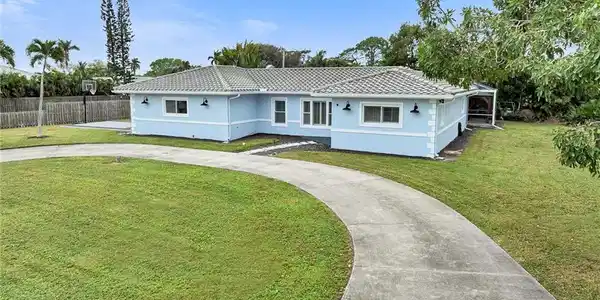 461 Quail DR