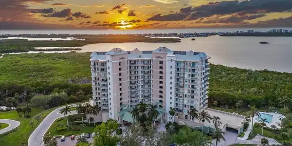 4811 Island Pond CT