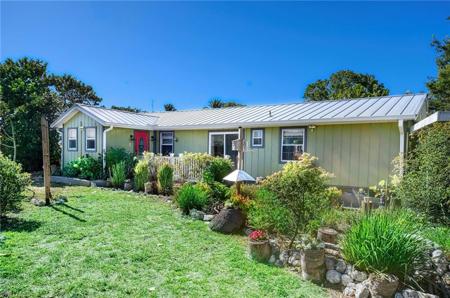 72 Henderson DR