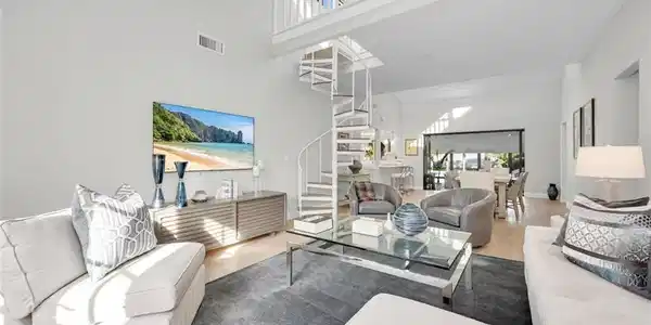 314 7th AVE S