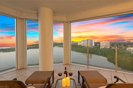 60 Seagate DR