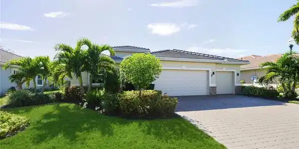 13330 Seaside Harbour DR S